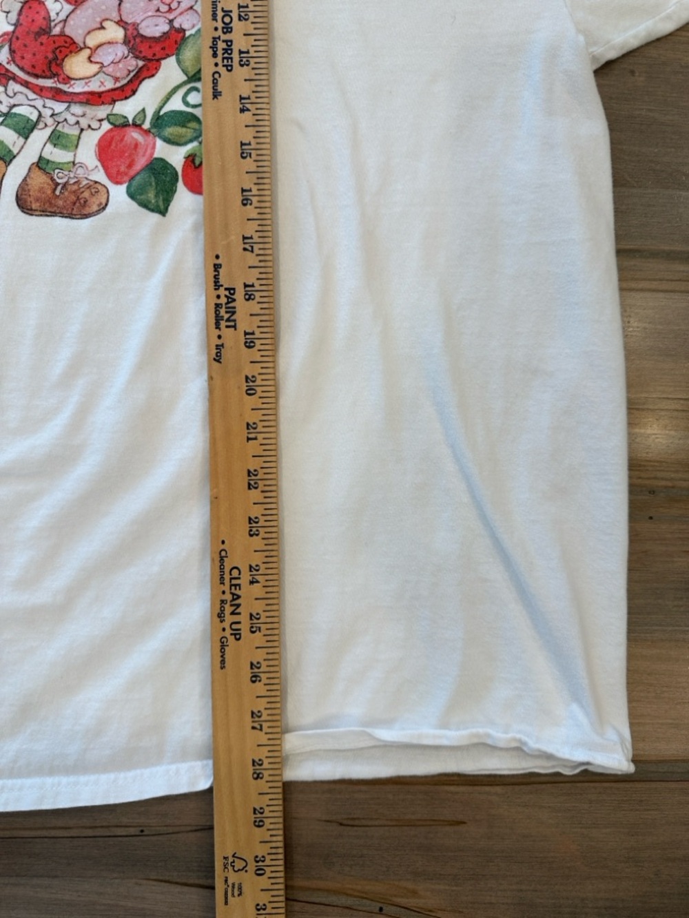 Strawberry Shortcake Graphic Tee in White - Picture 5 of 5